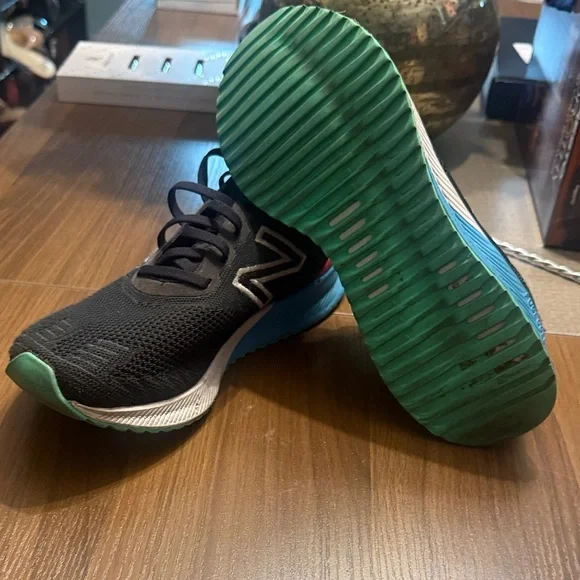 New Balance Black Sneakers with Pink and Teal Highlights - Picture 4 of 4